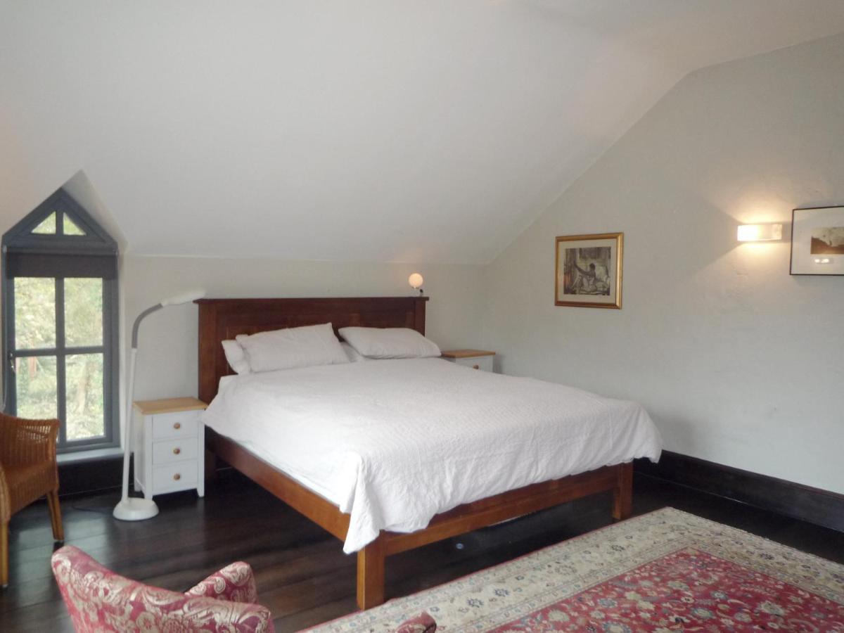 Ballyquirke House By Trident Holiday Homes Moycullen Екстериор снимка
